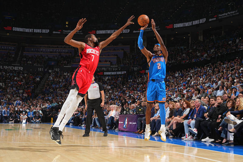 Thunder roll early, ground Rockets in 2OT image
