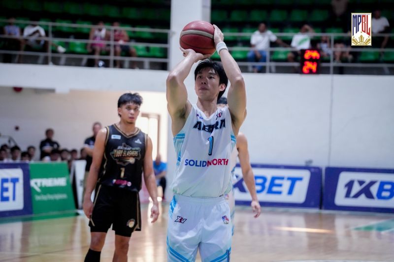 Converge lands Ildefonso  image