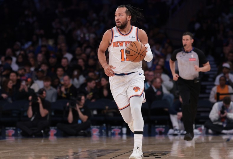 Brunson, Towns drive Knicks to 2-0 start over Celtics image