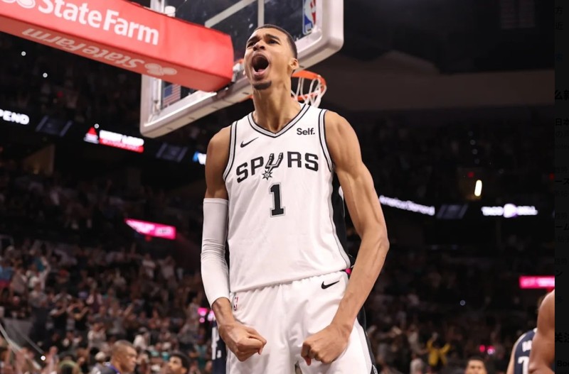 Wembanyama fills up stat sheet again, helps Spurs cruise past Pelicans in OT image