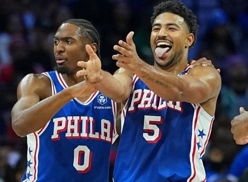 Grimes’ clutch three lifts Sixers past Hornets, 125–121 image