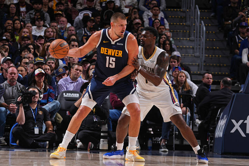 Jokic records 4th straight triple-double as Nuggets dominate Pelicans image