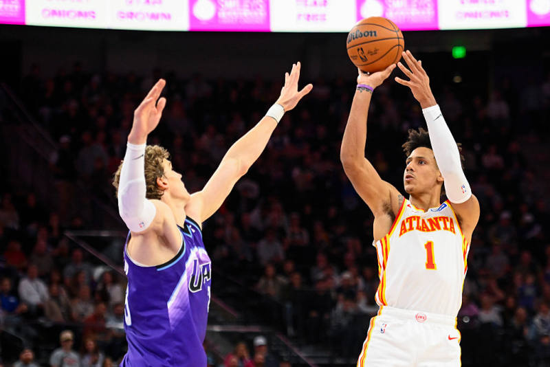 Jalen Johnson's triple-double lead Hawks past Jazz image