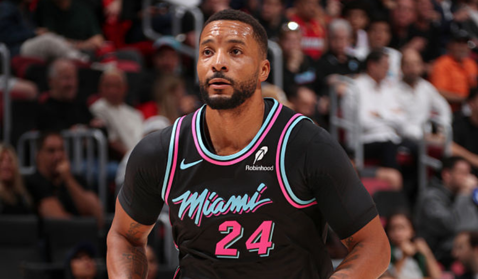 Heat tops Warriors behind Powell’s strong 4th image