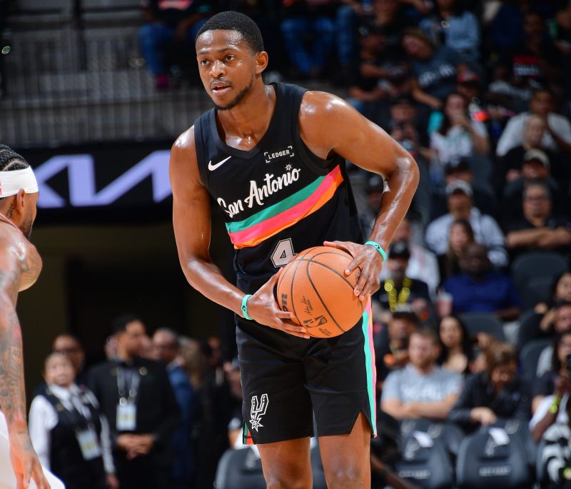 Fox, Johnson fuel Spurs’ surge image