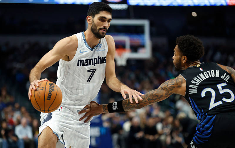 Grizzlies close strong, outlast Mavericks image