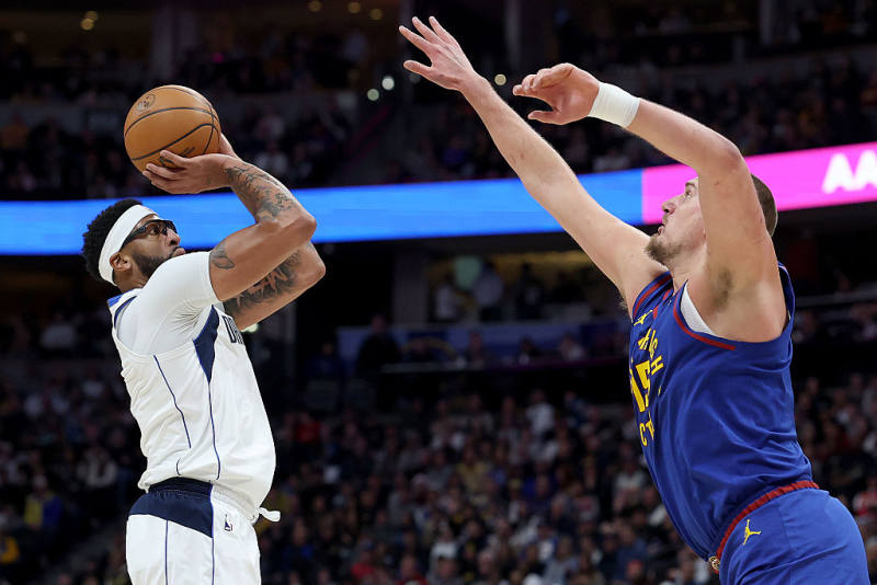 Mavs survive Jokic triple-double, win two in a row for first time this season image