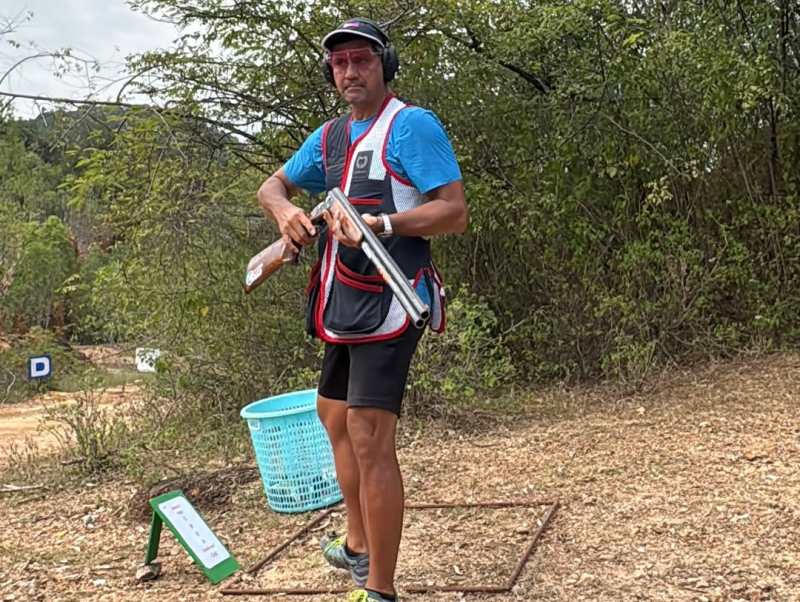 Actor, politician Richard Gomez wins silver in SEAG shooting event image