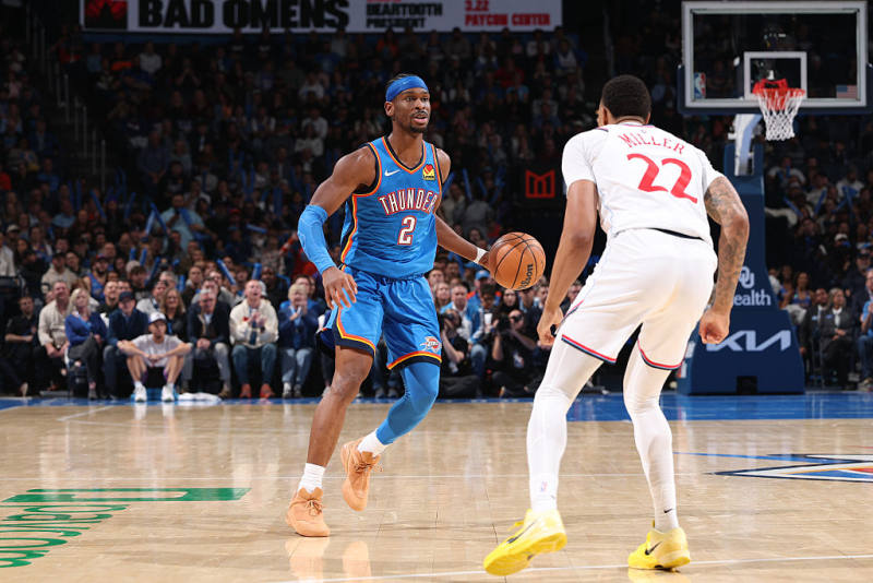 Thunder blow past Clippers behind SGA's 32-point night image
