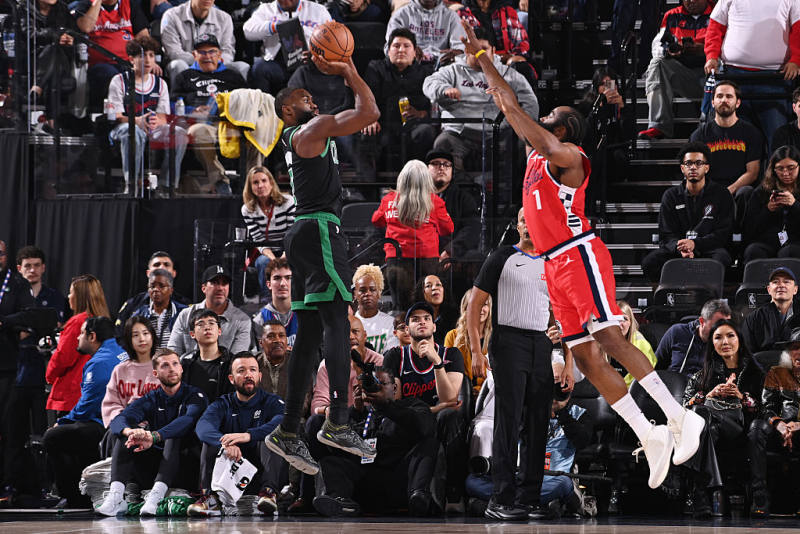 Celtics outlast Clippers behind Brown's 50-point outburst image