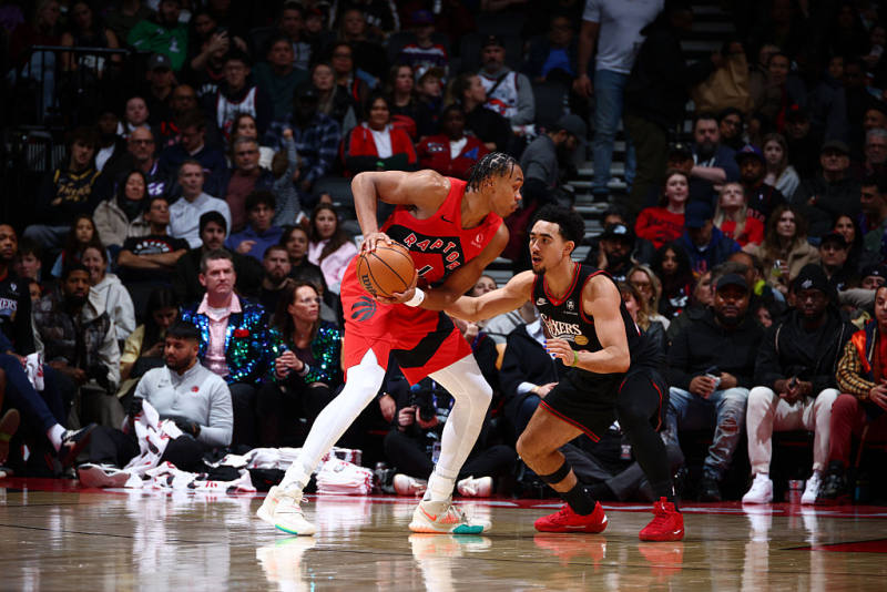 Barnes lifts Raptors past 76ers in OT Thriller image