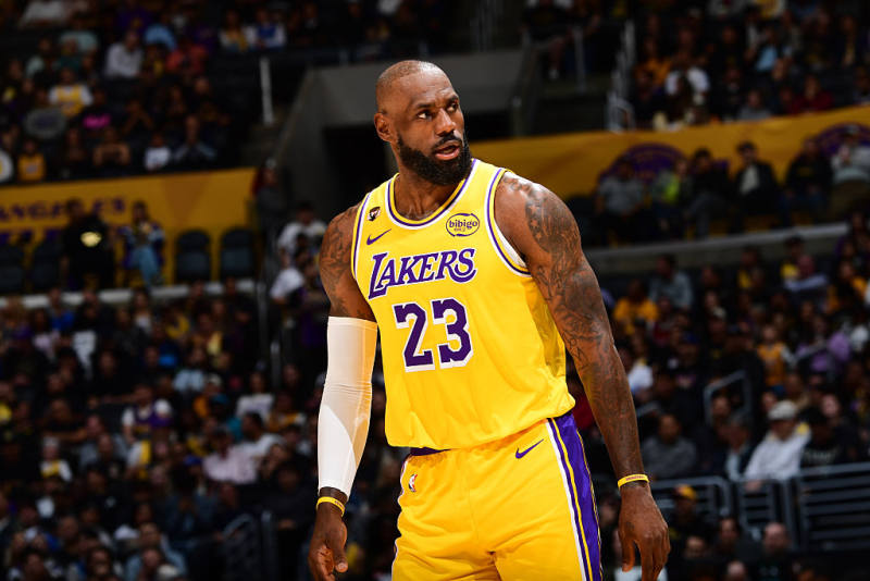 Shams: LeBron James–Lakers era appears nearing its end image
