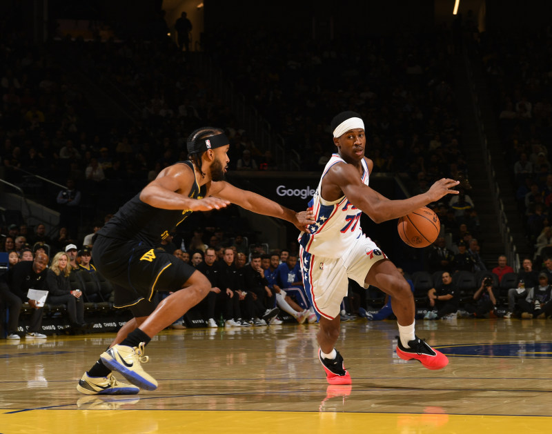 Edgecombe scores 25 as 76ers trounce Curry-less Warriors image