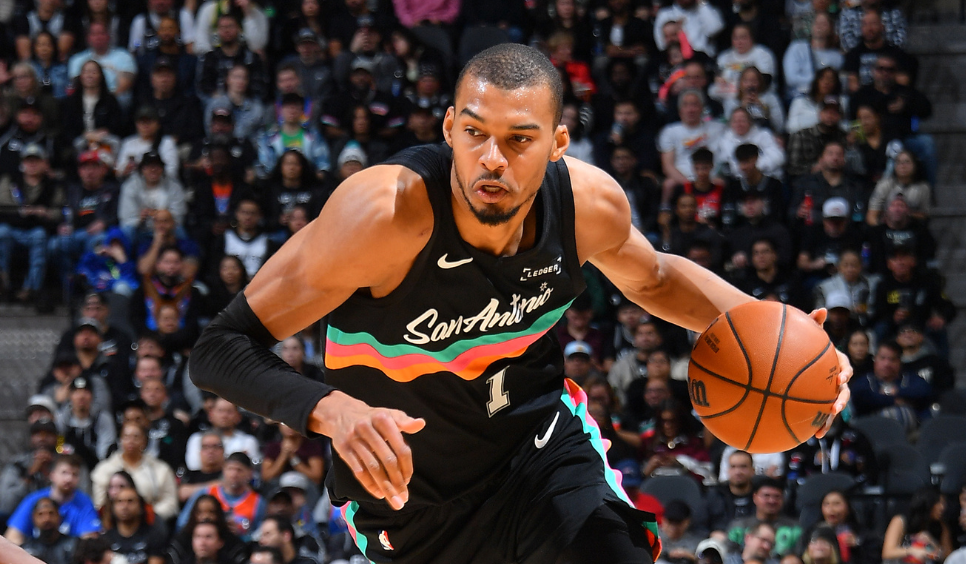 Wembanyama scores 22 as Spurs continue dominance over Thunder image