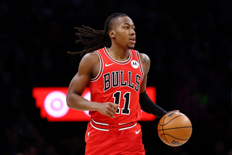 Wolves acquire Dosunmu from Bulls for scoring depth image