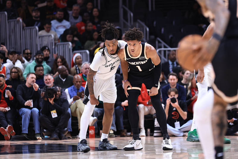 Castle, Johnson named NBA Players of the Week for Week 16 image