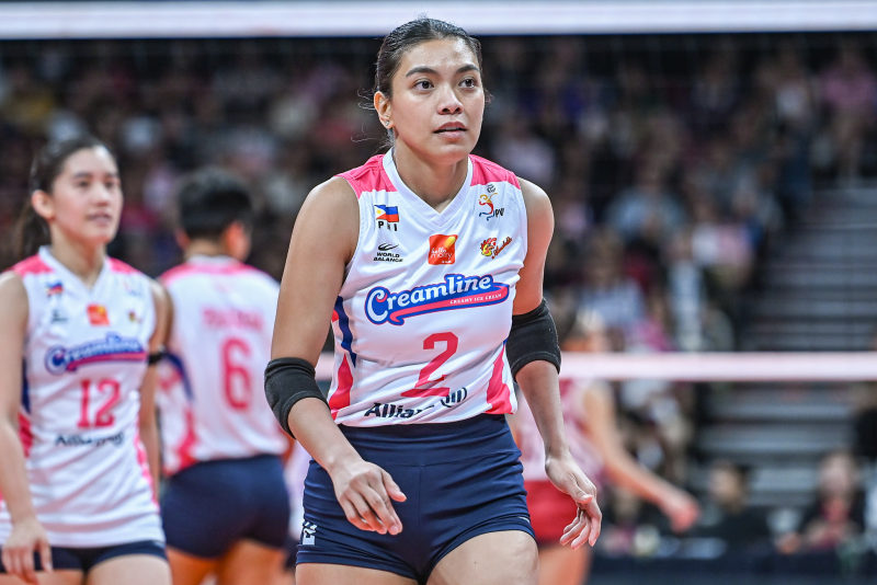 Creamline shows might, rips Choco Mucho image