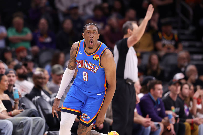 Williams scores 28 as Thunder crushes Suns  image