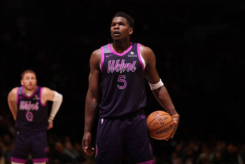 Edwards drops 40 as Timberwolves fend off Mavericks, 122-111 image