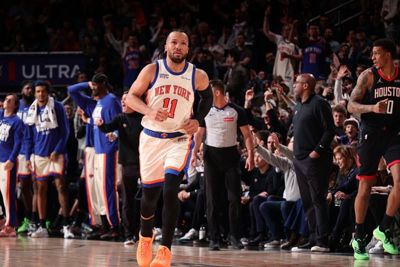 Brunson’s heroics cap Knicks’ 18-point comeback vs. Rockets image