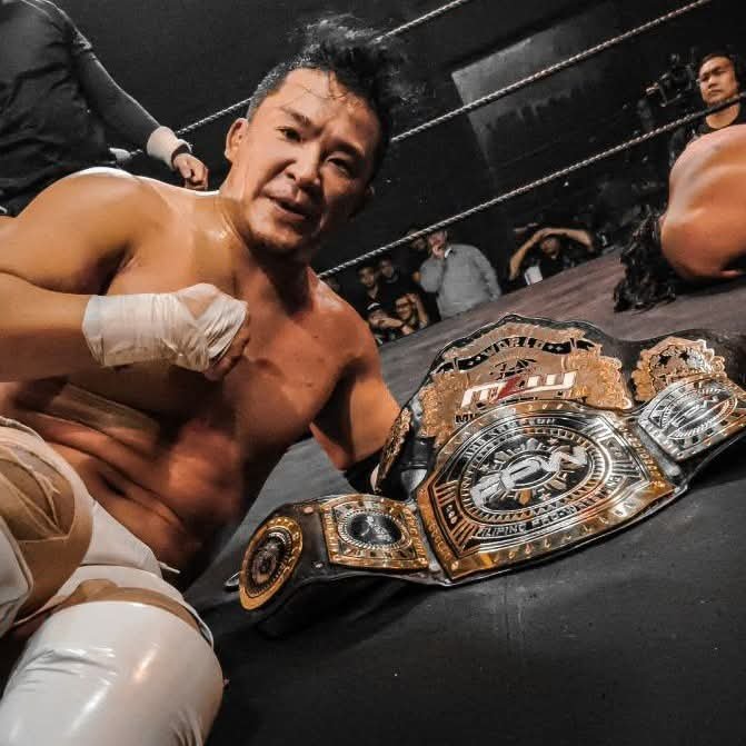 Ex-WWE star wins FPW title  image
