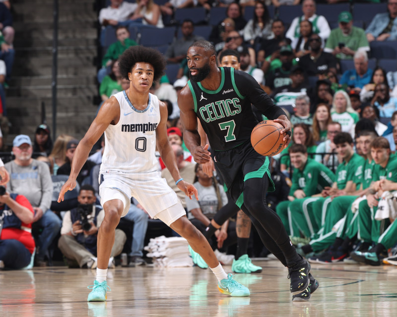 Brown scores 30 as Celtics rally past Grizzlies image