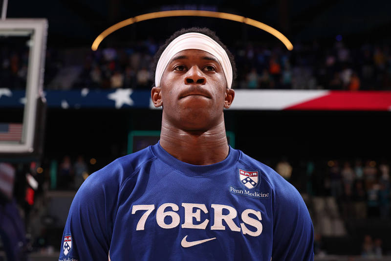 Edgecombe, Raynaud named NBA Rookies of the Month for March image