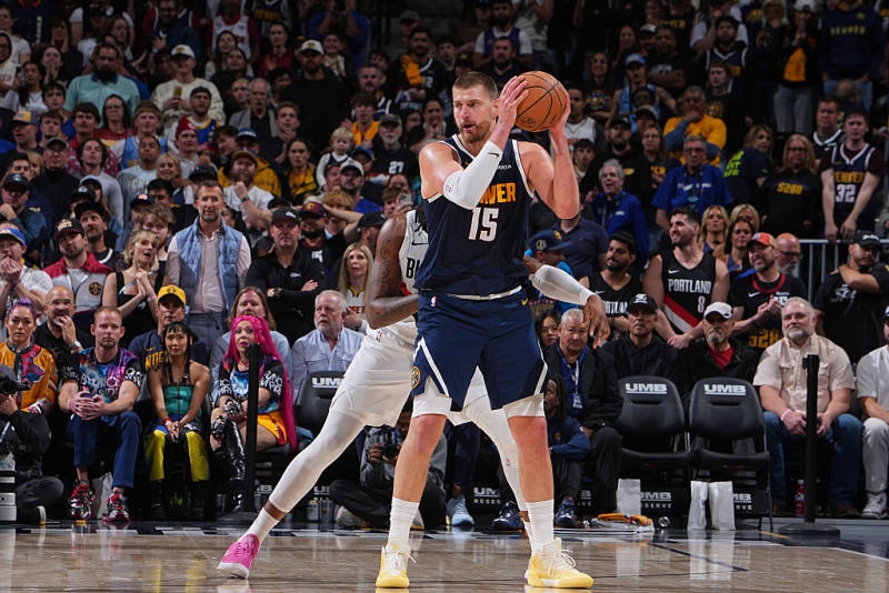 Nikola Jokic triple-double lifts Nuggets past Blazers image