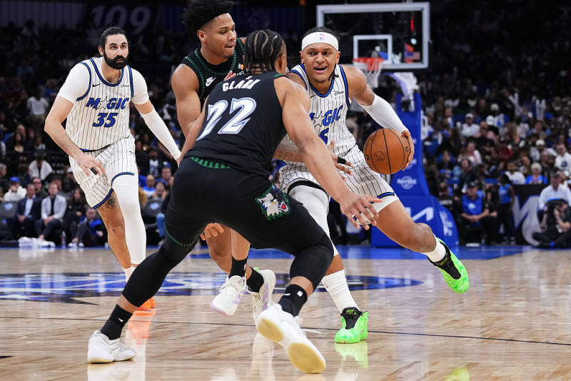 Banchero leads Magic to fourth straight win image