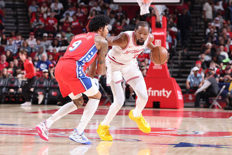 Durant’s 29 lead Rockets to 8th straight win image