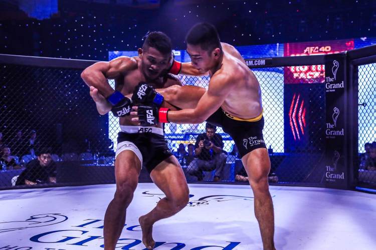 Alintozon joins Road To UFC Season 5 image