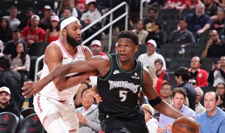 Timberwolves snap Rockets’ 8-game win streak behind Edwards’ late surge, survive Thompson’s career night image