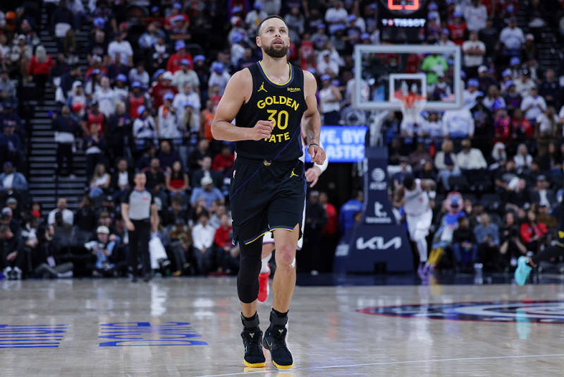 Steph Curry on minutes restriction in must-win Play-In Game vs LA Clippers image