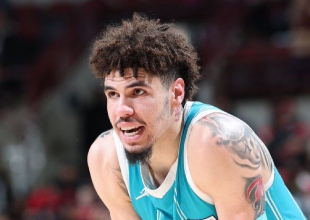 LaMelo Ball fined $60K, escapes suspension after Adebayo incident image