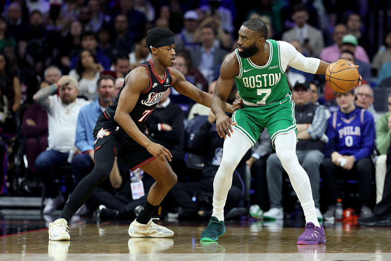 Celtics spoil Embiid's Game 4 return, grab 3-1 series lead vs Sixers image