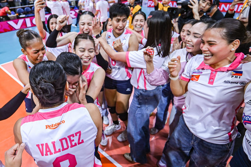 Cool Smashers savor special title image