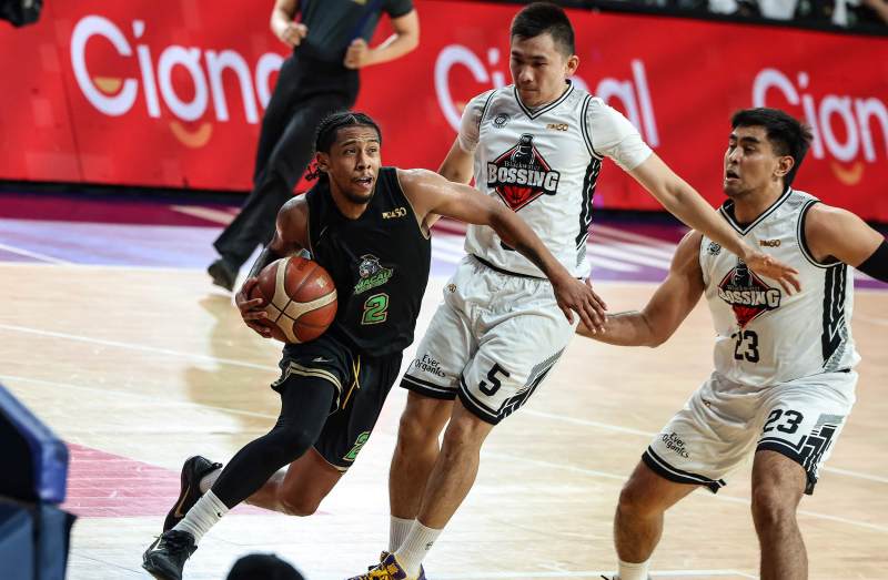 Black Knights put Bossing on brink image