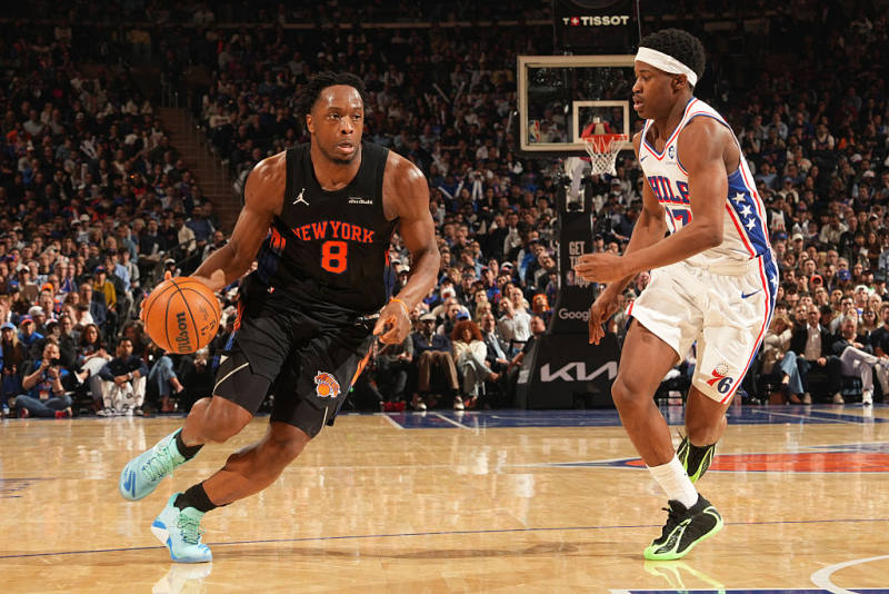 Mike Brown shares OG Anunoby injury update after Knicks' Game 2 win vs Sixers image