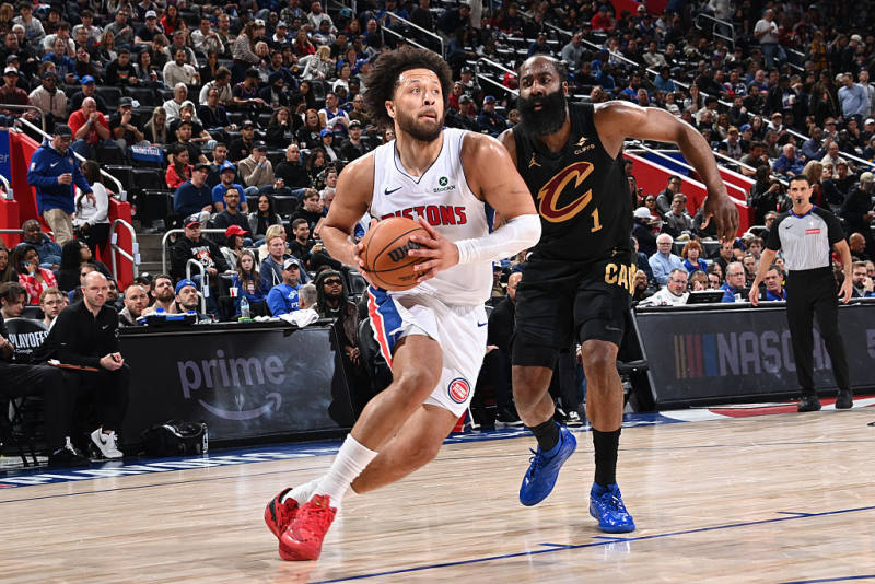 Cade Cunningham powers Pistons past Cavs in gritty Game 2 battle image