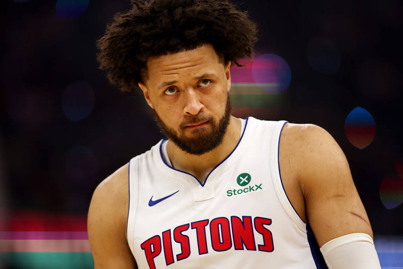 AT THE HALF: Pistons lead Cavs 54-51 in must-win Game 6 image