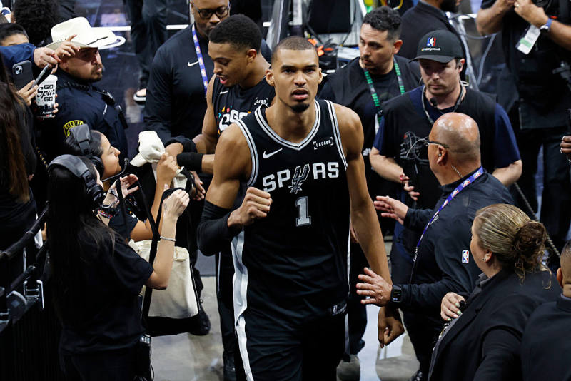 COLUMN: 3 reasons why the Spurs will beat the Thunder in Game 7 of West Finals image