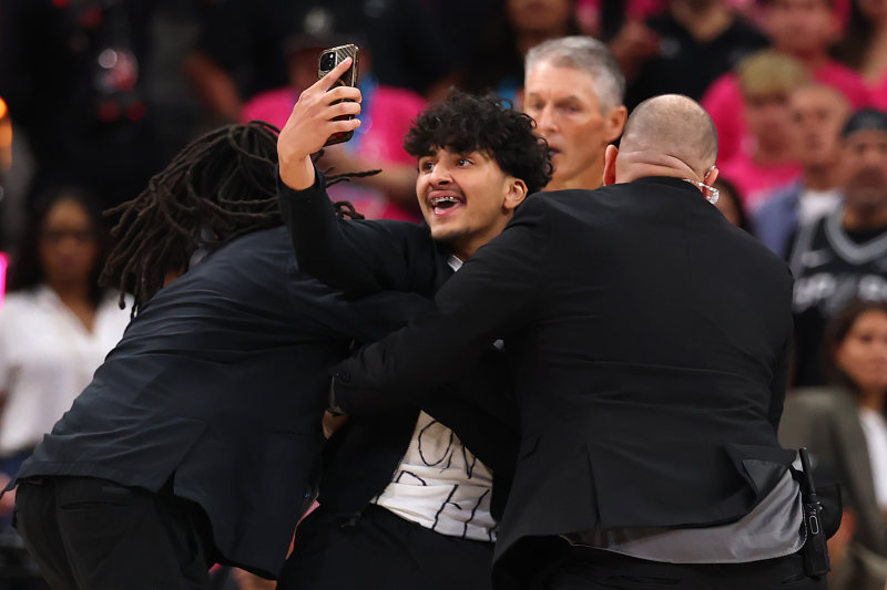 Fan arrested, banned for life after storming court during NBA Finals Game 1 image