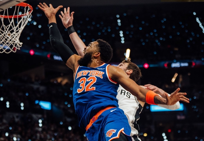 KAT Dominates on Both Ends, Knicks One Step Closer to Title image