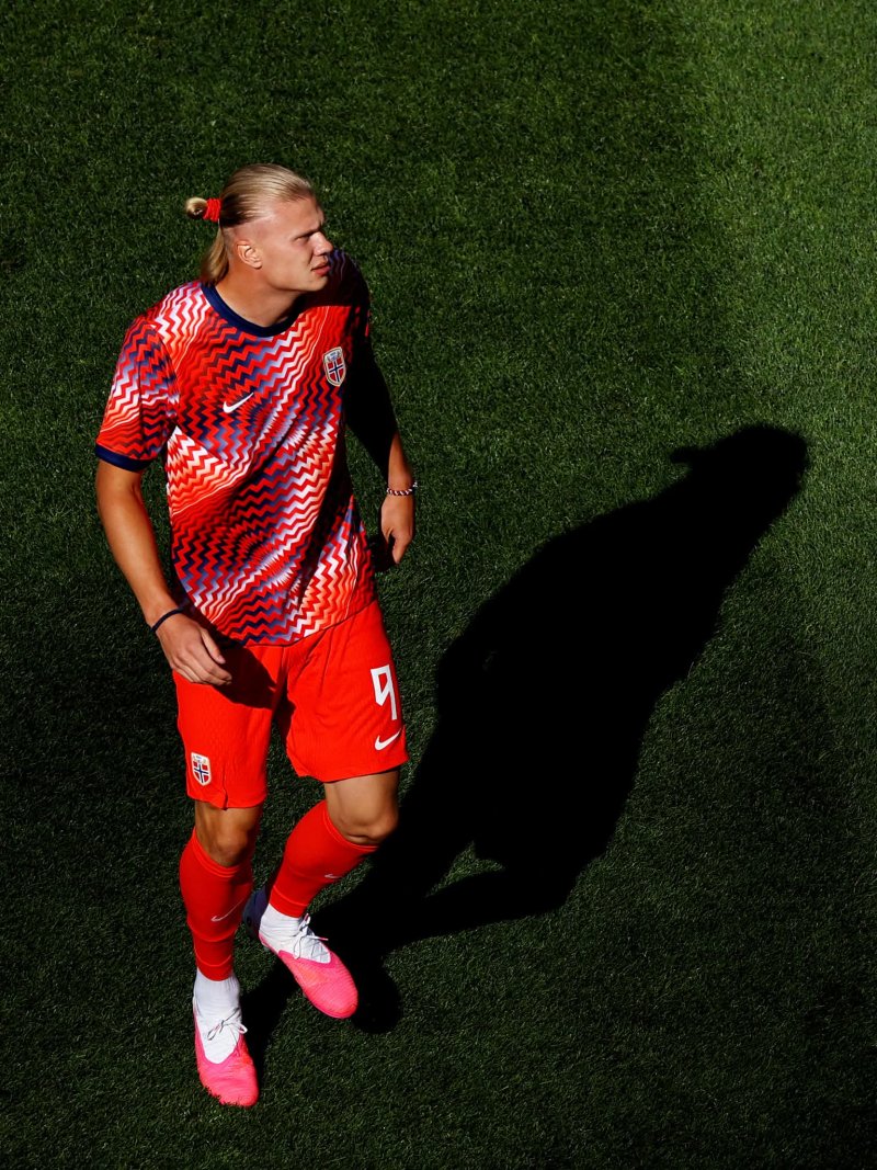Rousing Haaland World Cup debut powers Norway past Iraq image