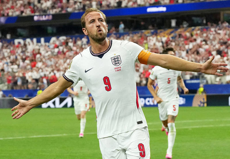 Kane double powers England in statement World Cup win vs Croatia image