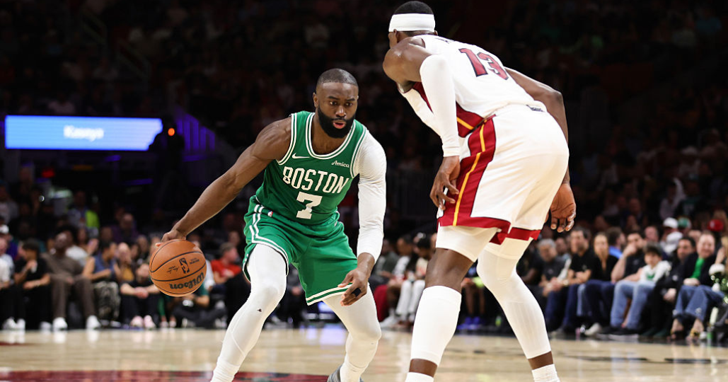 Brown scores 43 as Celtics run away from Heat