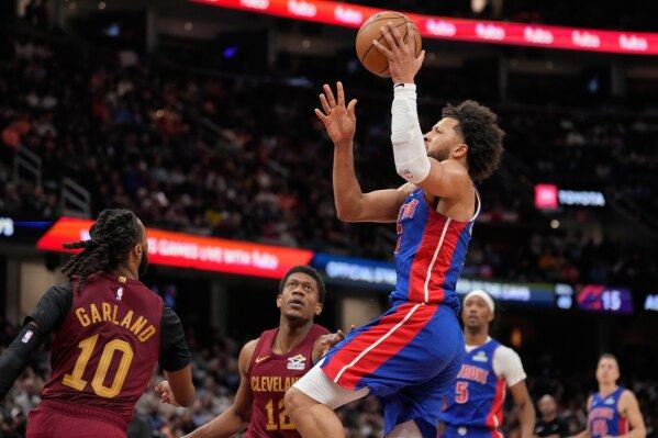 East-leading Pistons edge Cavaliers image
