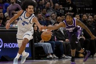 Magic hand the Kings their franchise-record breaking 15th straight loss image