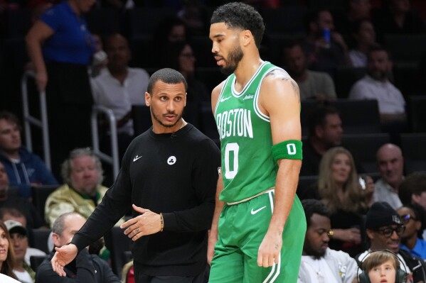 Celtics drop 53 in first quarter, set franchise record image
