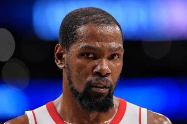 Rockets’ Kevin Durant makes progress with injury but a return for Game 5 vs. Lakers seems unlikely image